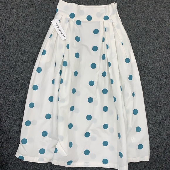 Urban Outfitters Polka Dot Pleated Midi Skirt - Picture 3 of 6